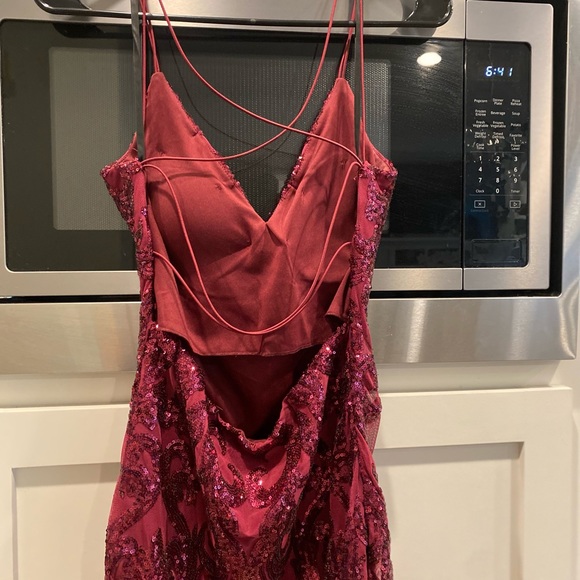 Medium sequin Homecoming dress - Picture 13 of 14